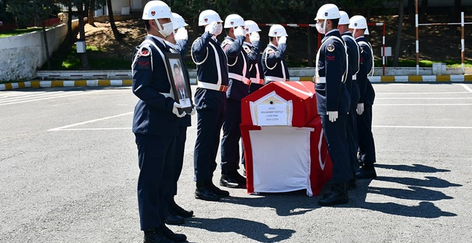 Tekirda Da G Rev Yapan Uzman Onba Trafik Kazas Nda Hayat N Kaybetti