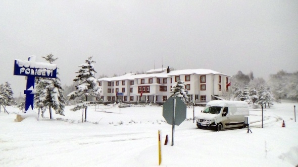 Nisan kapıdan baktırır... 15