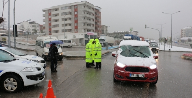 Nisan kapıdan baktırır... 19
