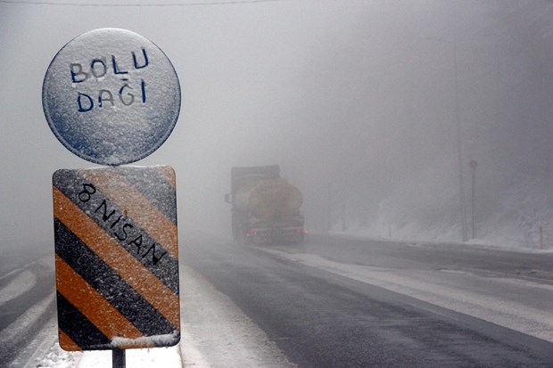 Nisan kapıdan baktırır... 30