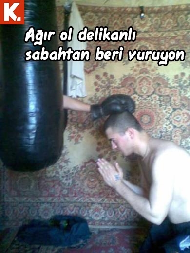 Gülmekten karın kası yaptıracak capsler 2