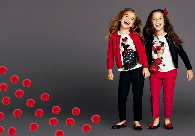 Küçük kızların bahar coşkusu 16