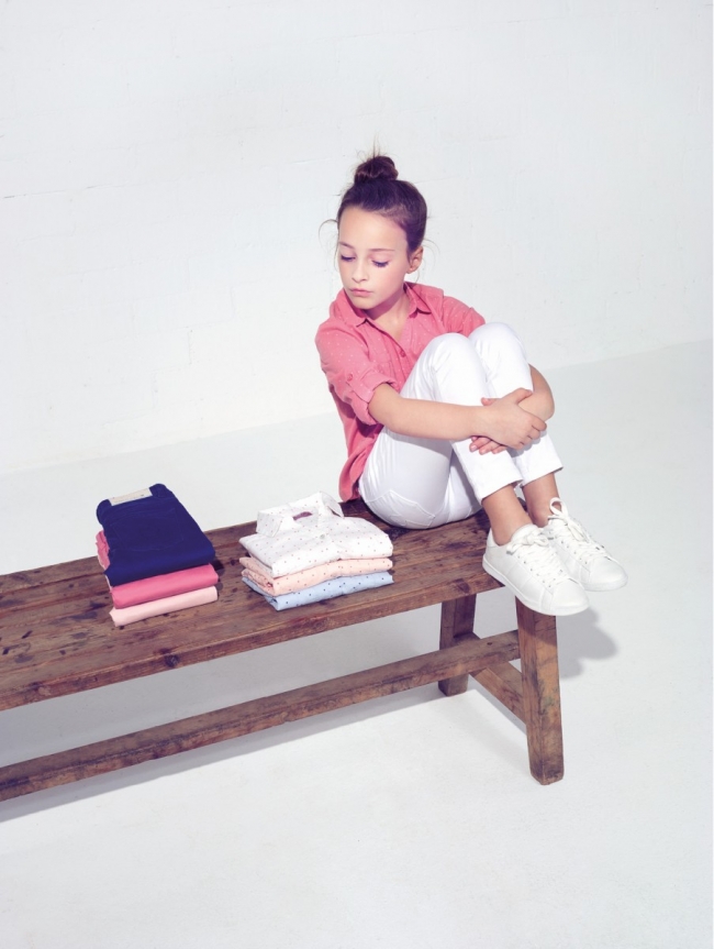 Küçük kızların bahar coşkusu 9