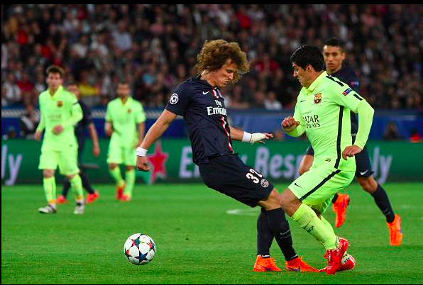 Sosyal medya David Luiz'in yediği çalımı konuşuyor 8