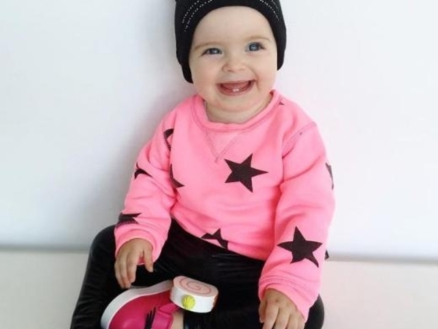 1 yaşında 20 bin lira maaşı var 8