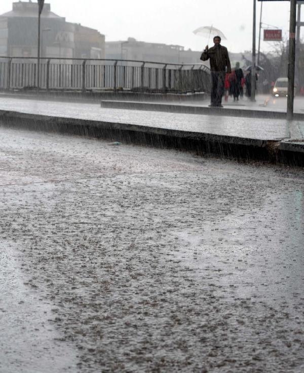 Dolu İstanbul'u beyaza bürüdü 5