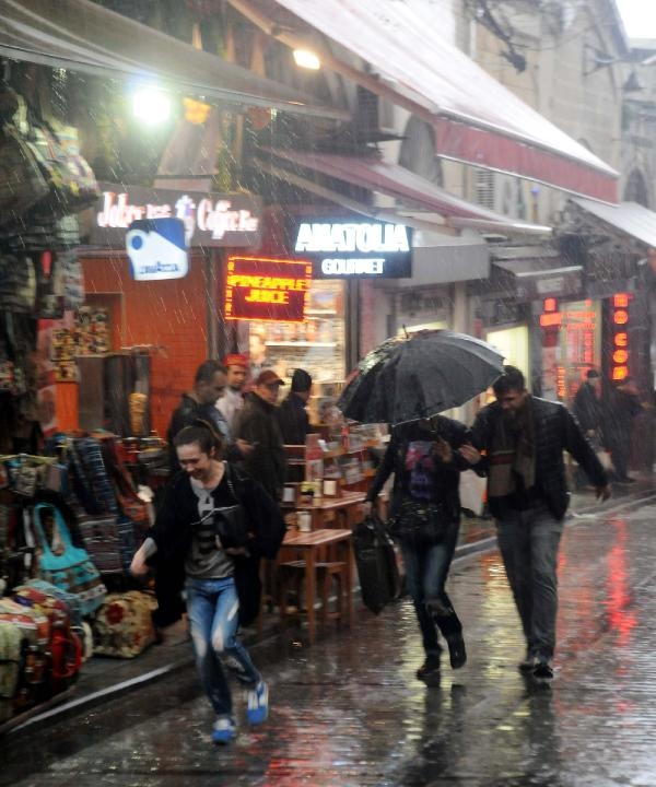 Dolu İstanbul'u beyaza bürüdü 3