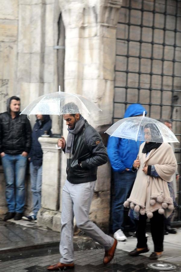 Dolu İstanbul'u beyaza bürüdü 13
