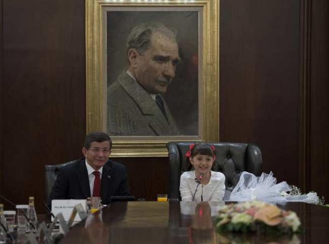 23 Nisan neşesi... 27