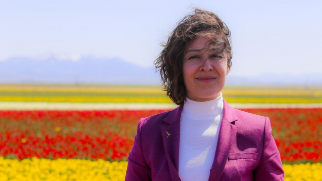 Konya'da yetiştirilen laleler dünyayı süslüyor 21