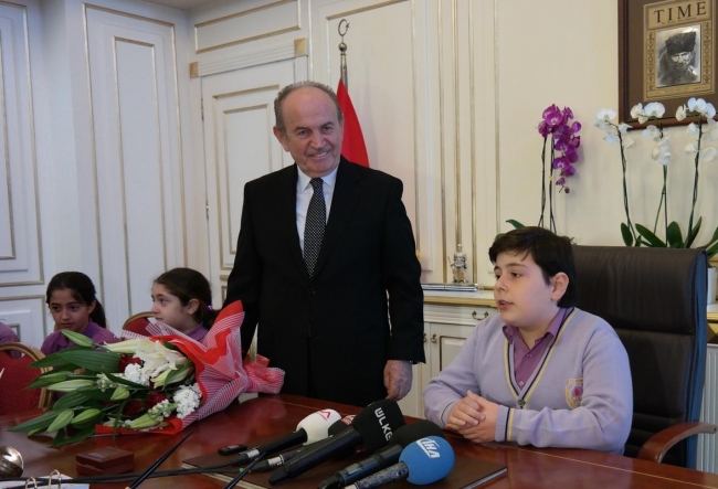 İlk talimatını verdi, gözyaşlarına boğuldu 8