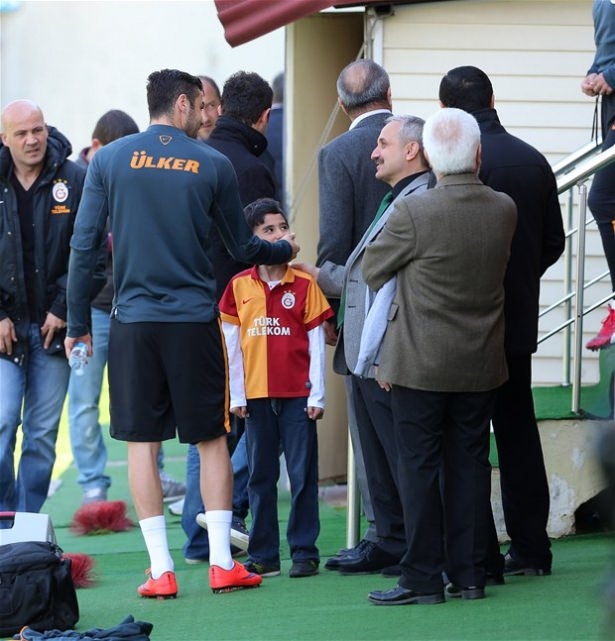 Florya'ya Savcı Kiraz'ın oğlundan sürpriz ziyaret 7