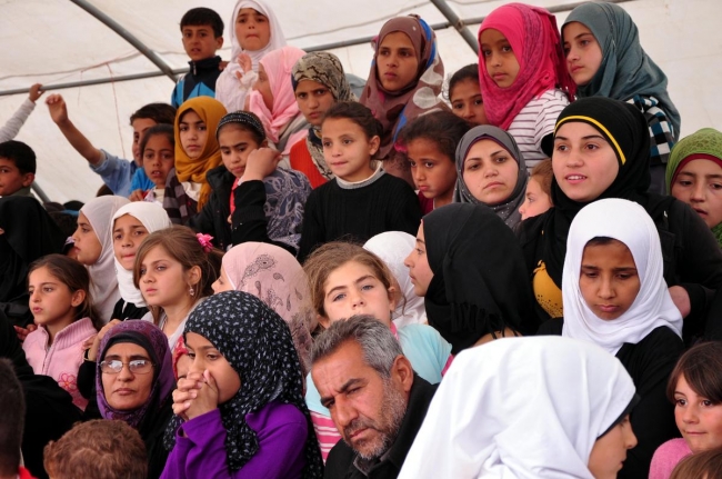 Suriyeli çocukların 23 Nisan çoşkusu 8