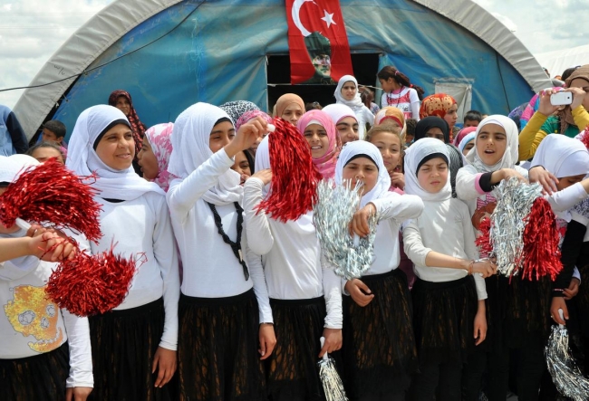 Suriyeli çocukların 23 Nisan çoşkusu 12