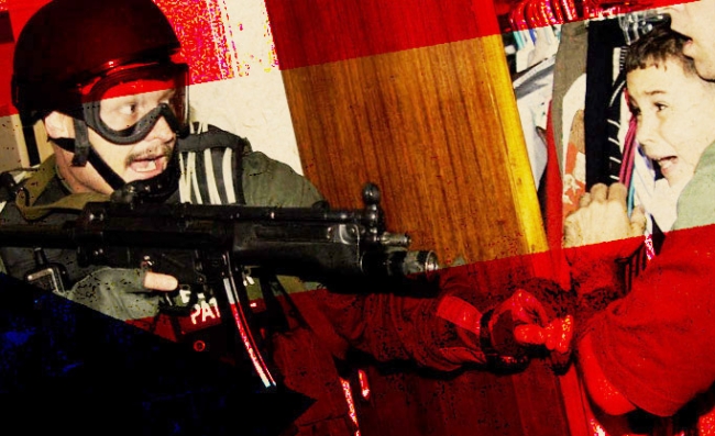 Kriz çıkaran çocuk şimdi Castro'nun askeri 9