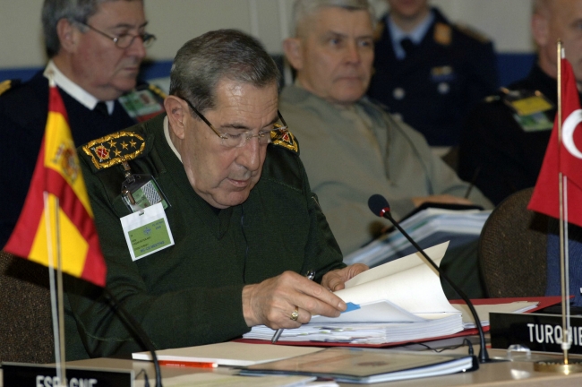 27 Nisan: AK Parti'nin ikinci doğum günü 5