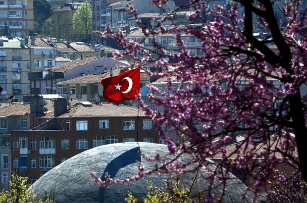 İstanbul'da erguvan vakti 12
