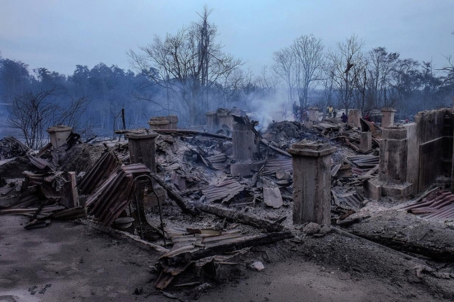 Sinabung yanardağı'nda patlama 1