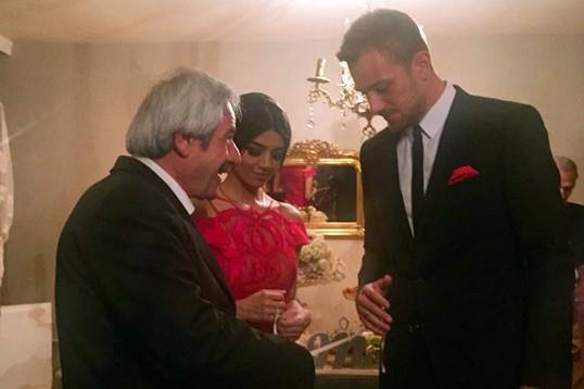 Fenerbahçe'nin kalecisi Mert Günok nişanlandı 1