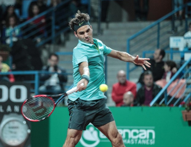Federer İstanbul'da çeyrek finalde 13