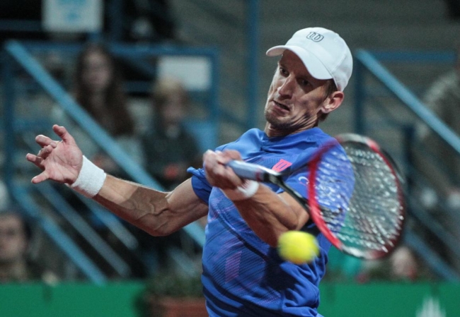 Federer İstanbul'da çeyrek finalde 16