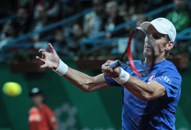 Federer İstanbul'da çeyrek finalde 19