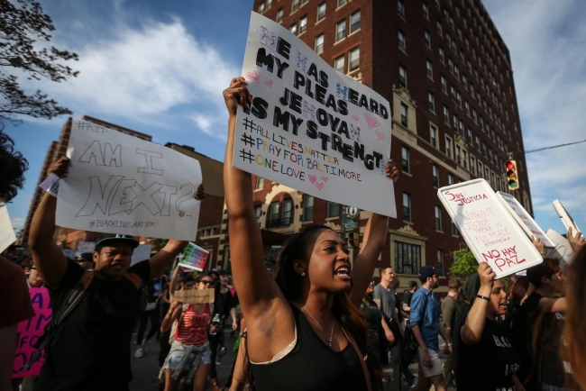 ABD "Baltimore" için ayakta 11