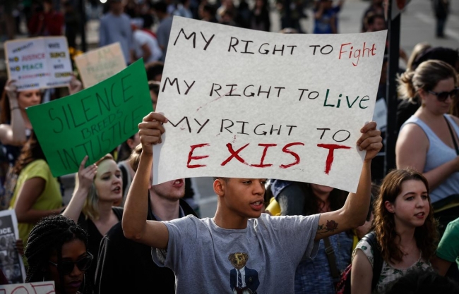 ABD "Baltimore" için ayakta 16