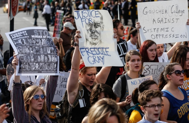 ABD "Baltimore" için ayakta 17