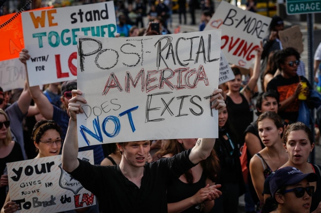 ABD "Baltimore" için ayakta 20