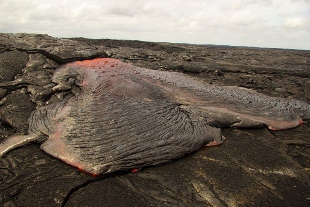 Lav denizi akmaya başladı 4