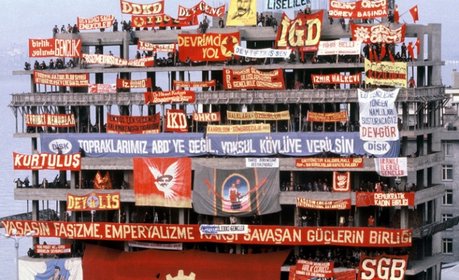 Her şey 1 el silah sesiyle başladı 19