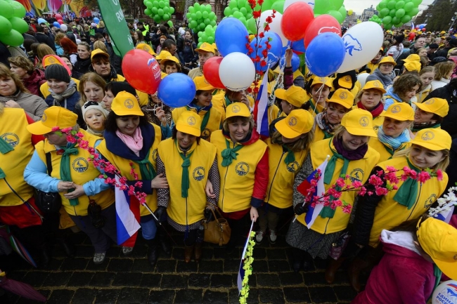 Molotofsuz, gazsız 1 Mayıs 9