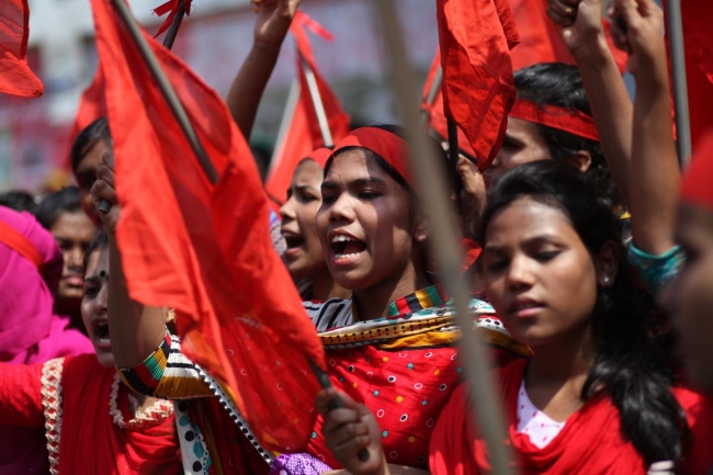 Molotofsuz, gazsız 1 Mayıs 15