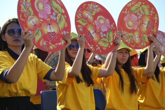 Molotofsuz, gazsız 1 Mayıs 26