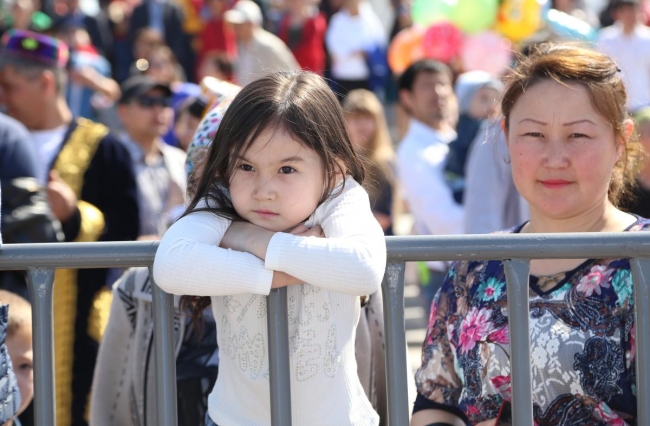 Molotofsuz, gazsız 1 Mayıs 25