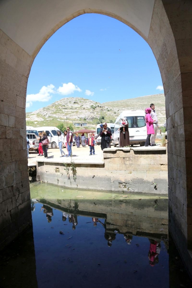 Batık Kent Halfeti'nin çekim gücü 3