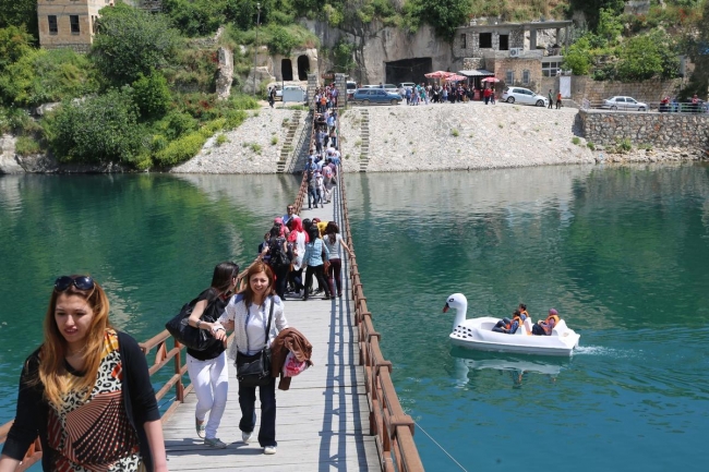 Batık Kent Halfeti'nin çekim gücü 12