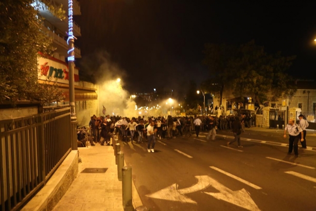 İsrail'de "ırkçı" polis şiddeti 11