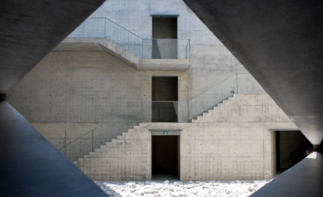 Üç Japon adasından... 14