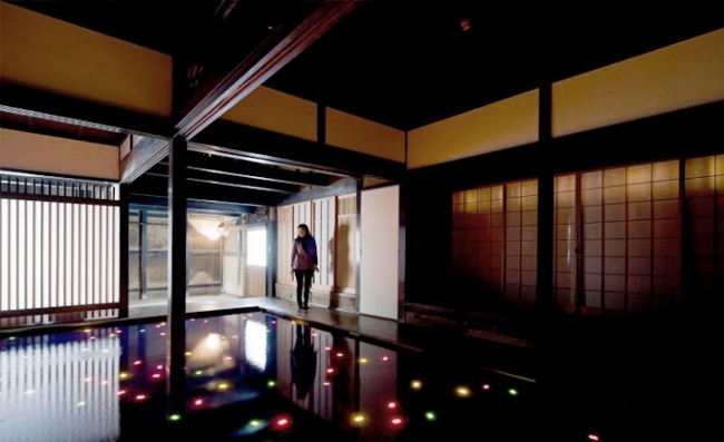 Üç Japon adasından... 18