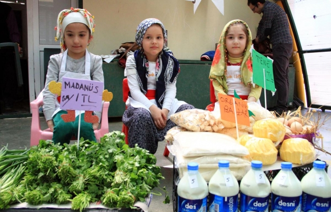 Pazarcı miniklerden renkli kareler 2