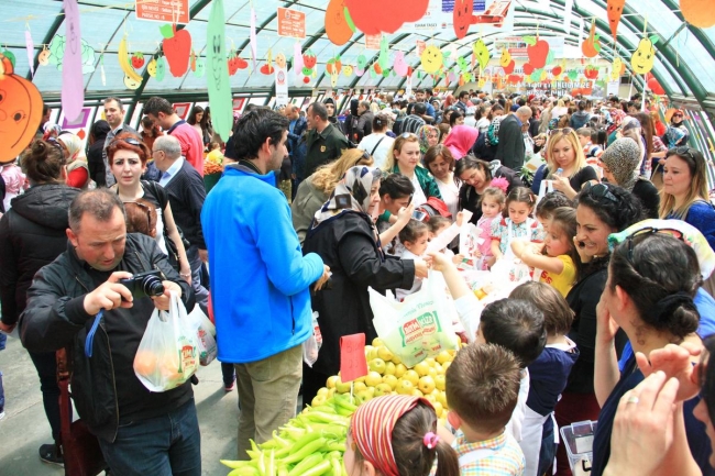 Pazarcı miniklerden renkli kareler 14