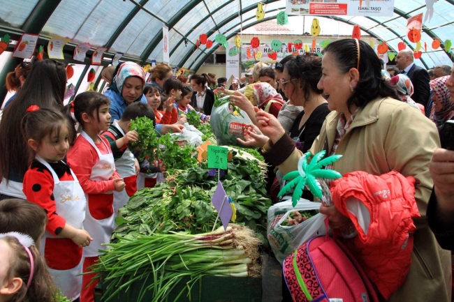 Pazarcı miniklerden renkli kareler 16