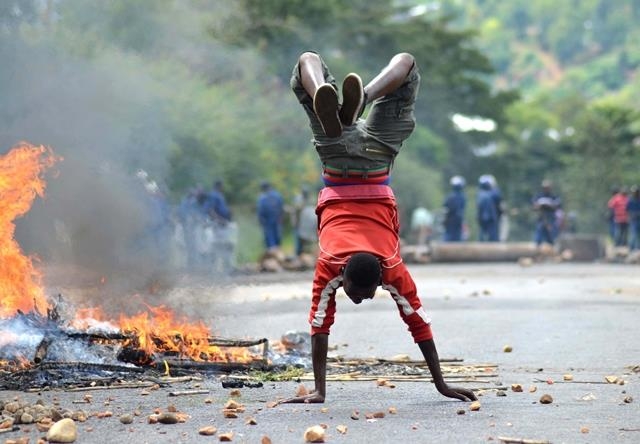 Böyle olur Afrikalı'nın protestosu... 2