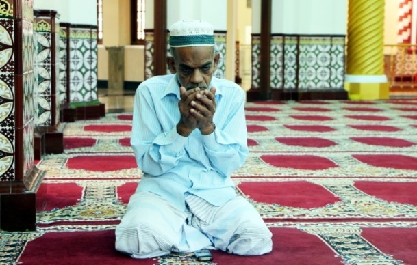 İslamın sembolü: Kırmızı mescit 3