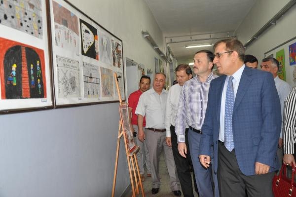 Soma faciası anısına resim sergisi yapıldı 12