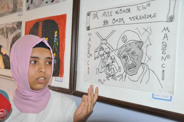 Soma faciası anısına resim sergisi yapıldı 13