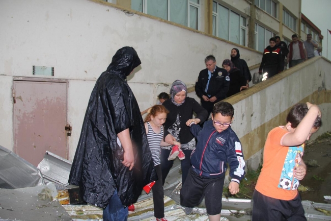 Fırtına Marmara'yı vurdu 27