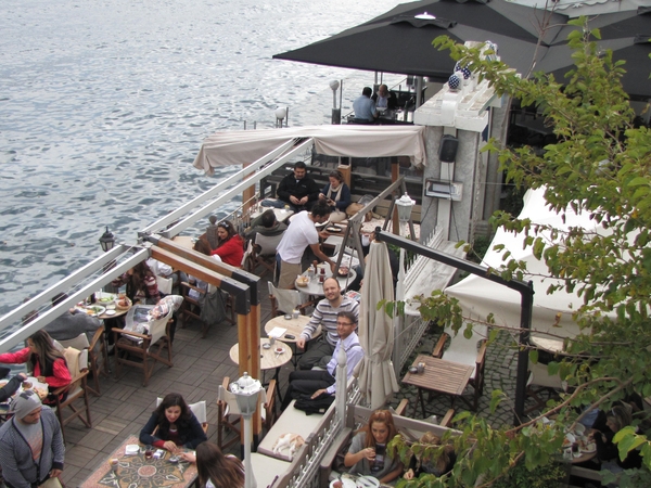 Annelere şehrin dört bir yanından ziyafet sofraları 5